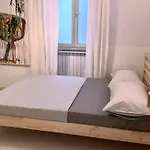 Imperium Vittorio - 4 Bdr, Center, 100mt To Train Station, Pvt Bathrooms, A-c روما